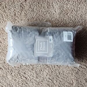 Plush chevron pattern throw blanket 50x60